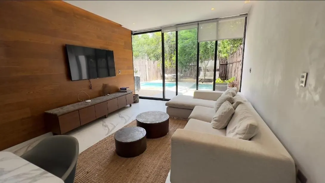 Unlock Your Dream Getaway-Escape Tulum 0*,